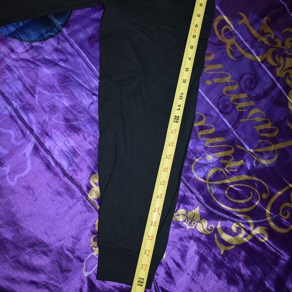 RARE Twilight EDWARD CULLEN VAMPIRE CREST FAMILY LOGO Mens Womens T-Shirt Large - Picture 7 of 9